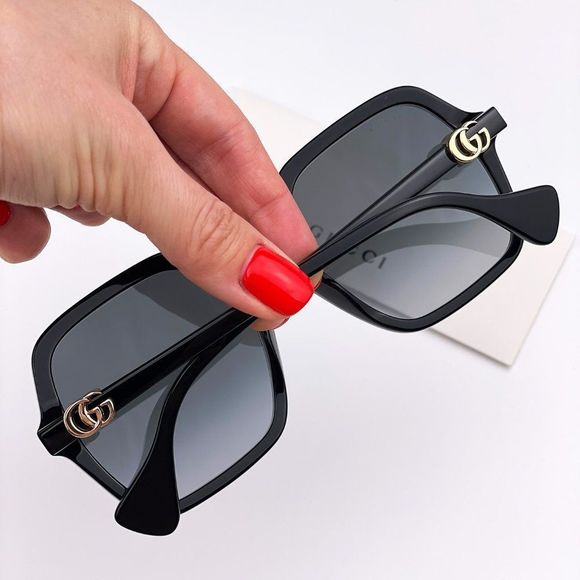 GUCCI GG1072S 001 Sunglasses Black Gray Gradient Square Women - Picture 2 of 10